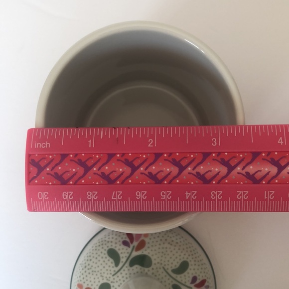 Germaine Monteil-My Heart Is In The Country Floral Jar With Lid - Picture 8 of 8